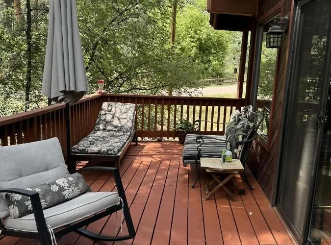 Wandering Elk Chalet